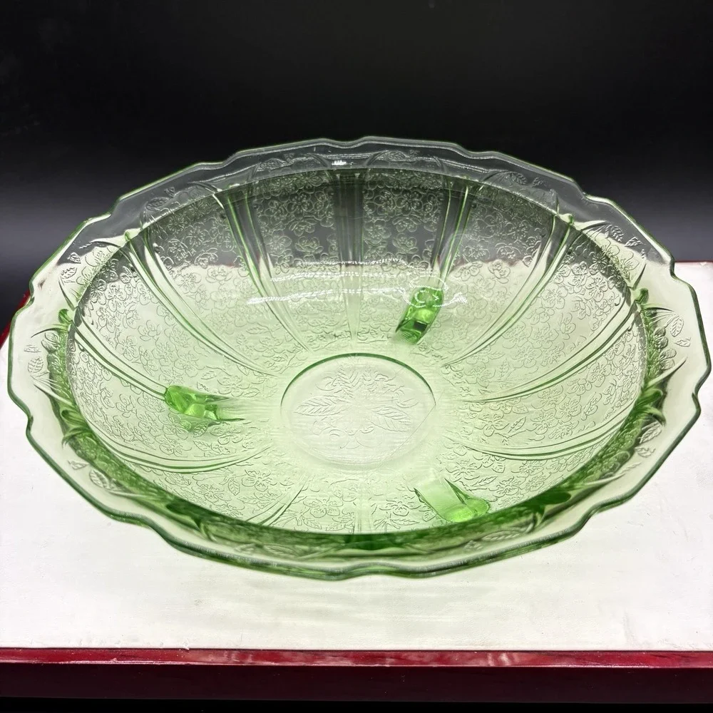 Vintage Uranium Vaseline Glass Bowl 10